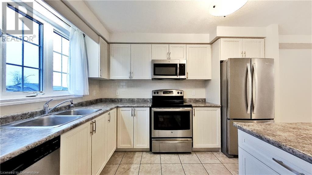 184 Maitland Street, Kitchener, Ontario  N2R 0C3 - Photo 6 - 40678509