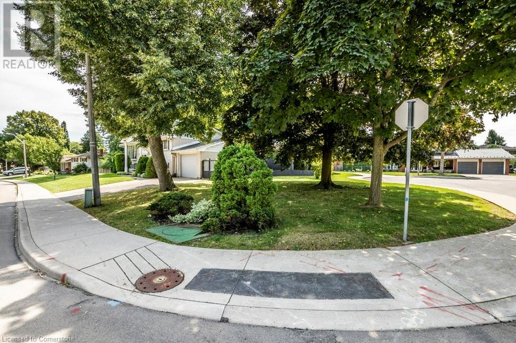 39 San Francisco Avenue, Hamilton, Ontario  L9C 5N8 - Photo 45 - 40678270