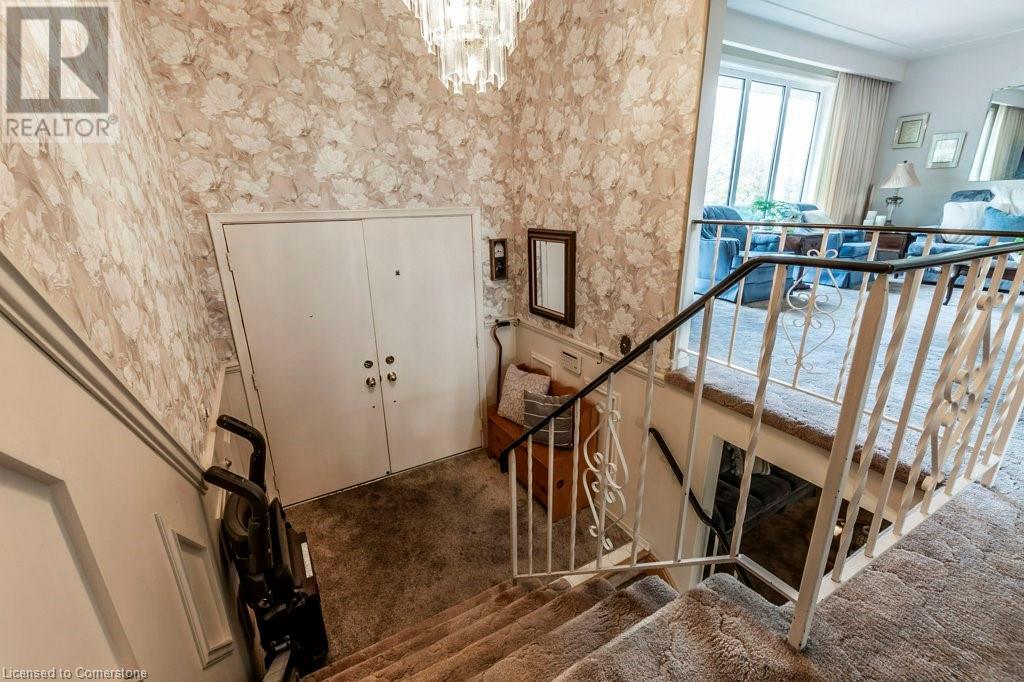 39 San Francisco Avenue, Hamilton, Ontario  L9C 5N8 - Photo 7 - 40678270