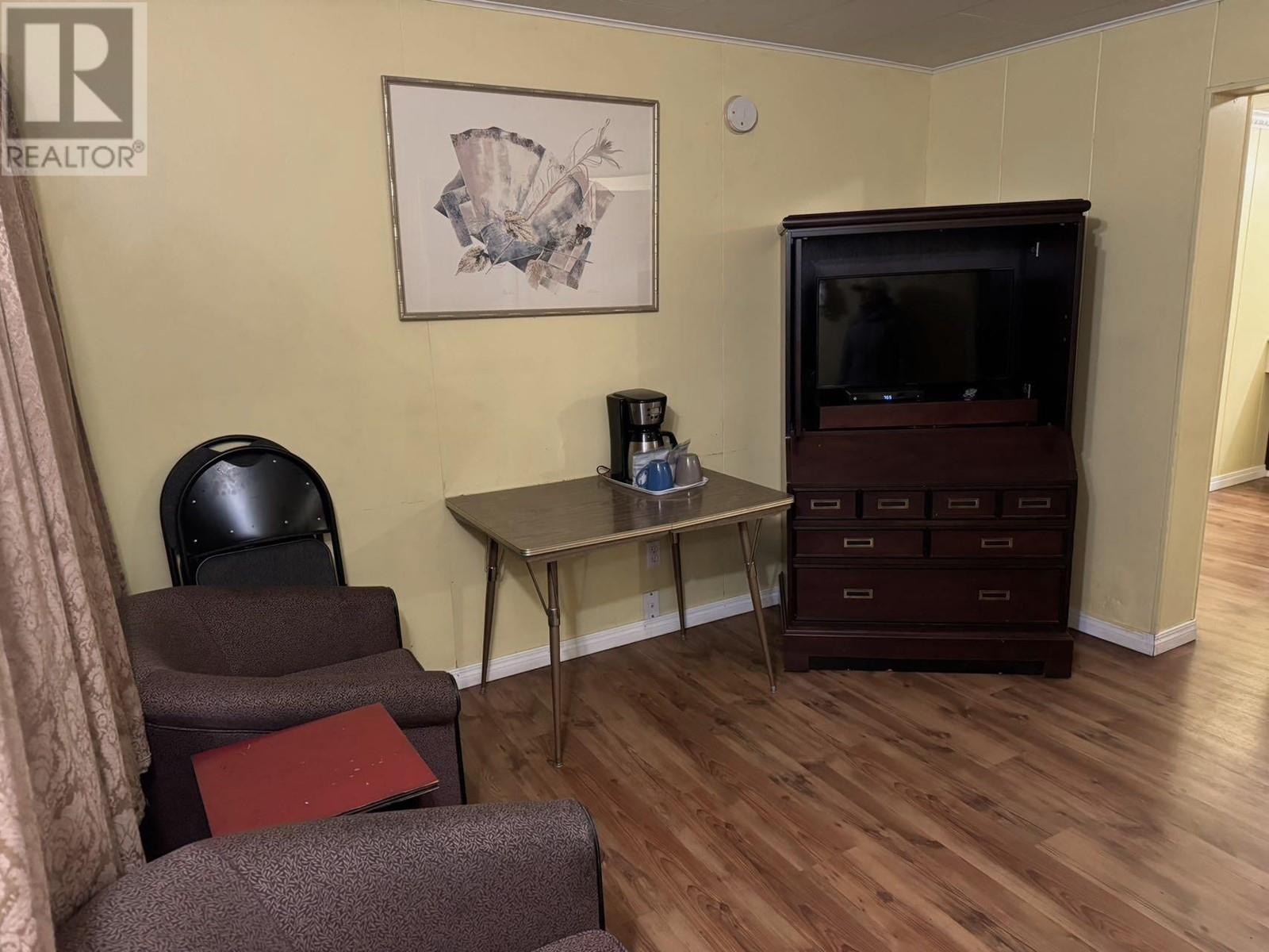 2 Lakeview Avenue, Williams Lake, British Columbia  V2G 1B2 - Photo 13 - C8064548