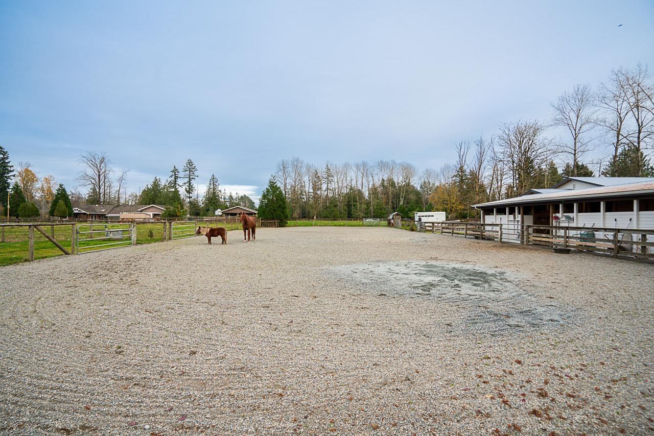 23515 32 Avenue, Langley, British Columbia  V2Z 2J1 - Photo 31 - R2943193