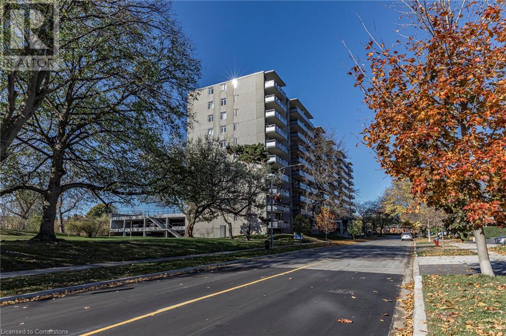 770 HAGER Avenue Unit# 1011, Burlington, Ontario