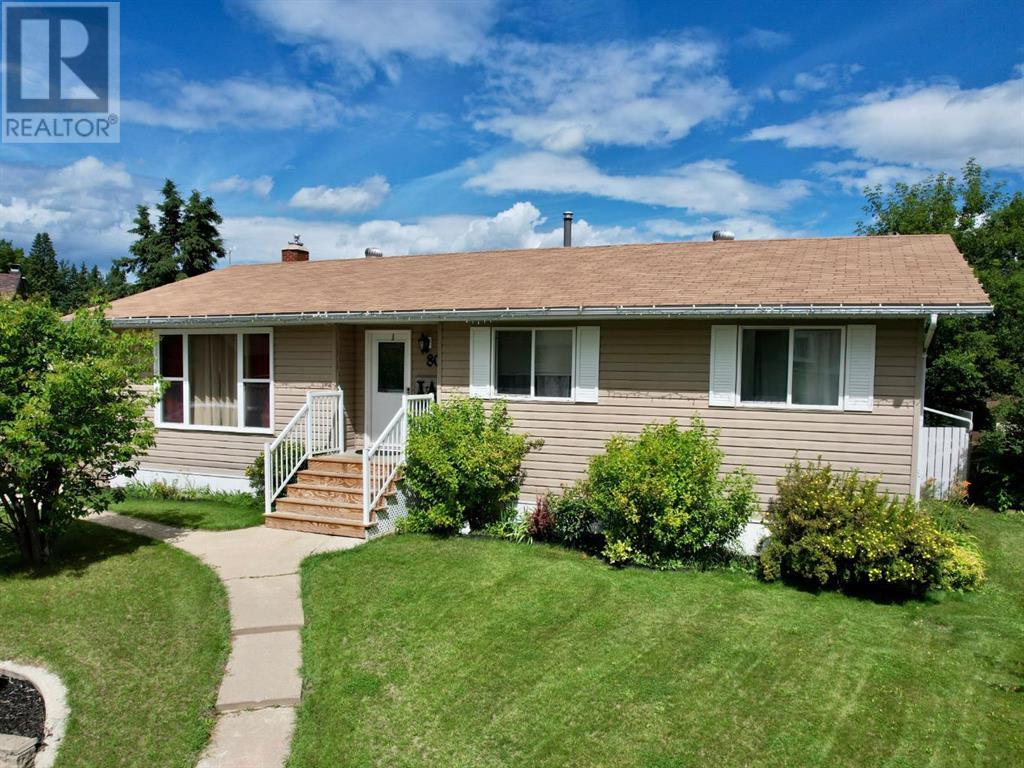 80 Chickadee Drive, whitecourt, Alberta