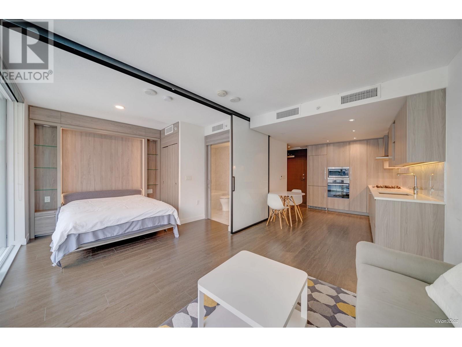 Listing Picture 10 of 40 : 1011 89 NELSON STREET, Vancouver / 溫哥華 - 魯藝地產 Yvonne Lu Group - MLS Medallion Club Member