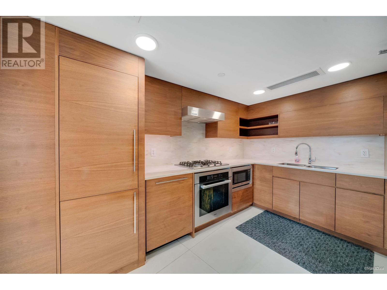 Listing Picture 26 of 40 : 1011 89 NELSON STREET, Vancouver / 溫哥華 - 魯藝地產 Yvonne Lu Group - MLS Medallion Club Member