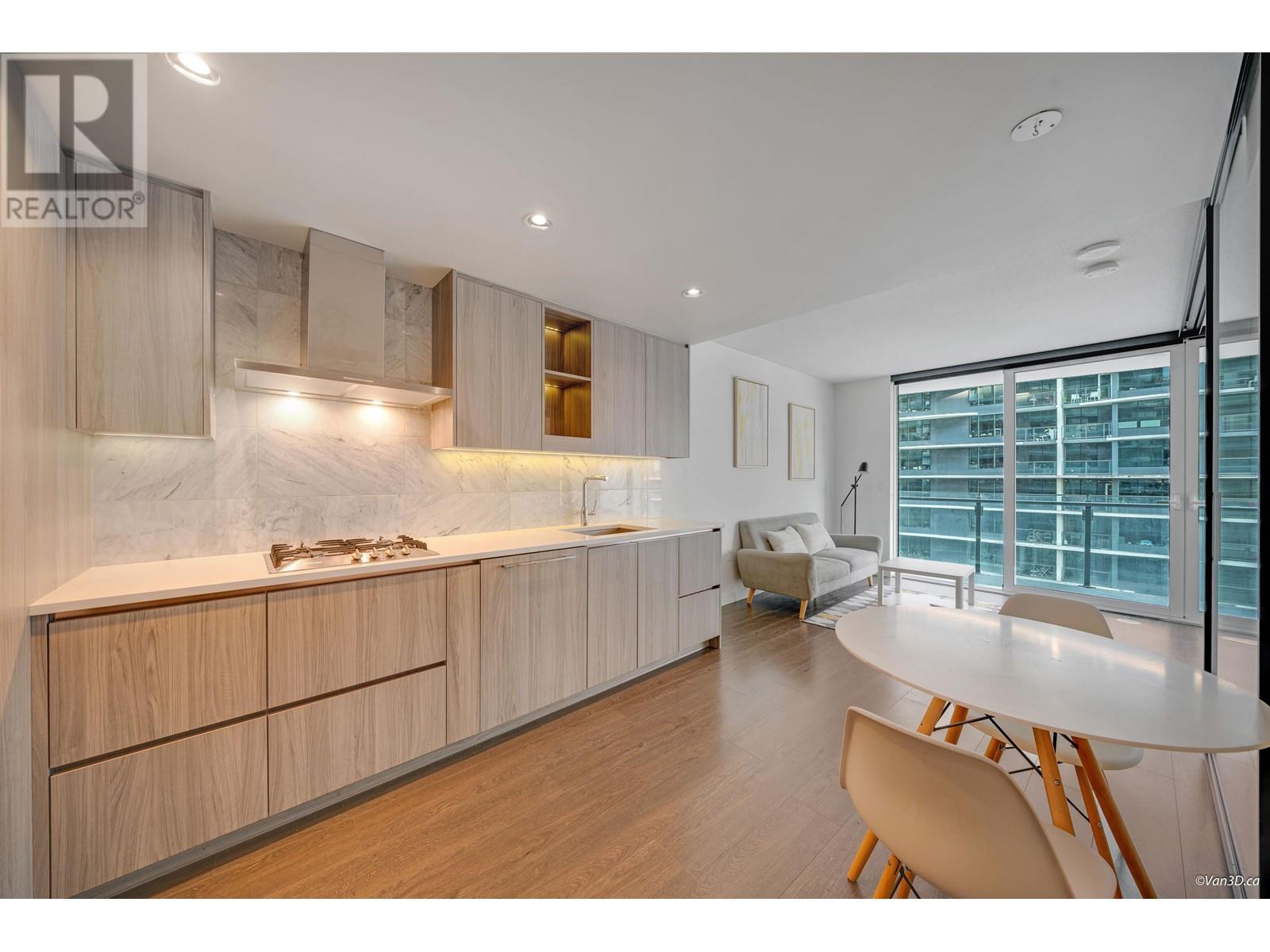 Listing Picture 27 of 40 : 1011 89 NELSON STREET, Vancouver / 溫哥華 - 魯藝地產 Yvonne Lu Group - MLS Medallion Club Member