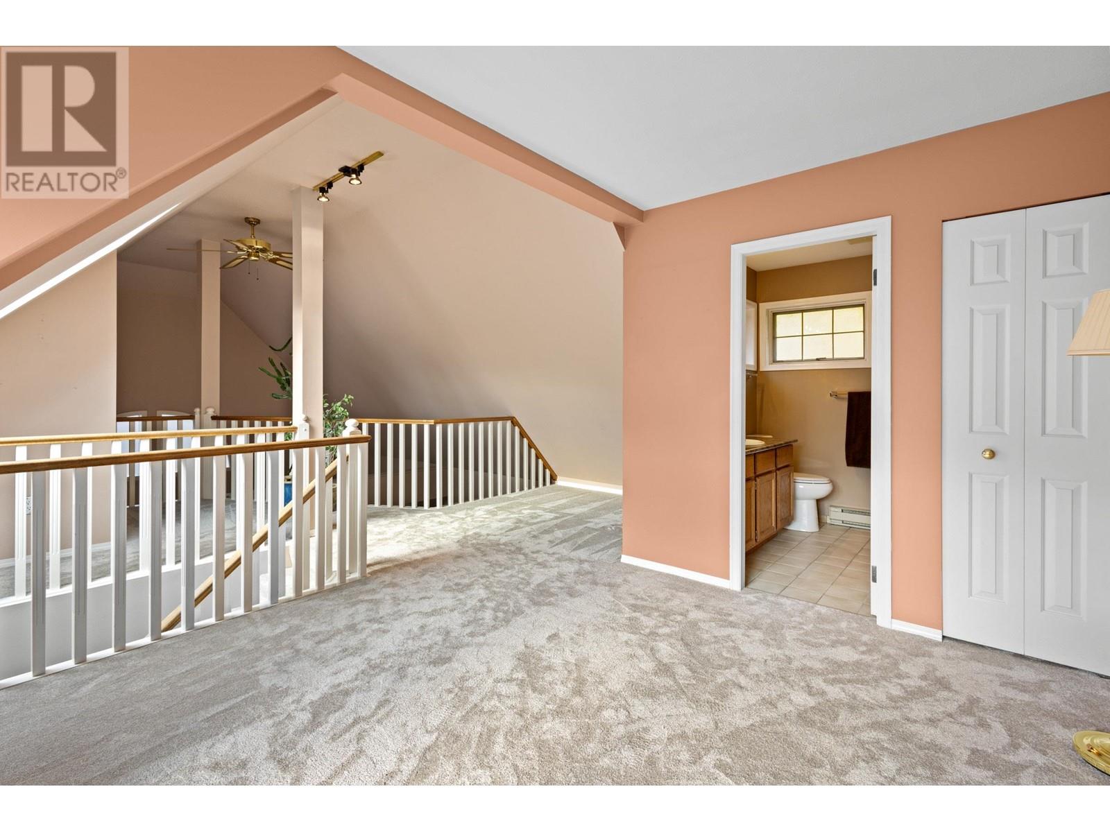 46 3960 Canada Way, Burnaby, British Columbia  V5G 1G7 - Photo 31 - R2945210