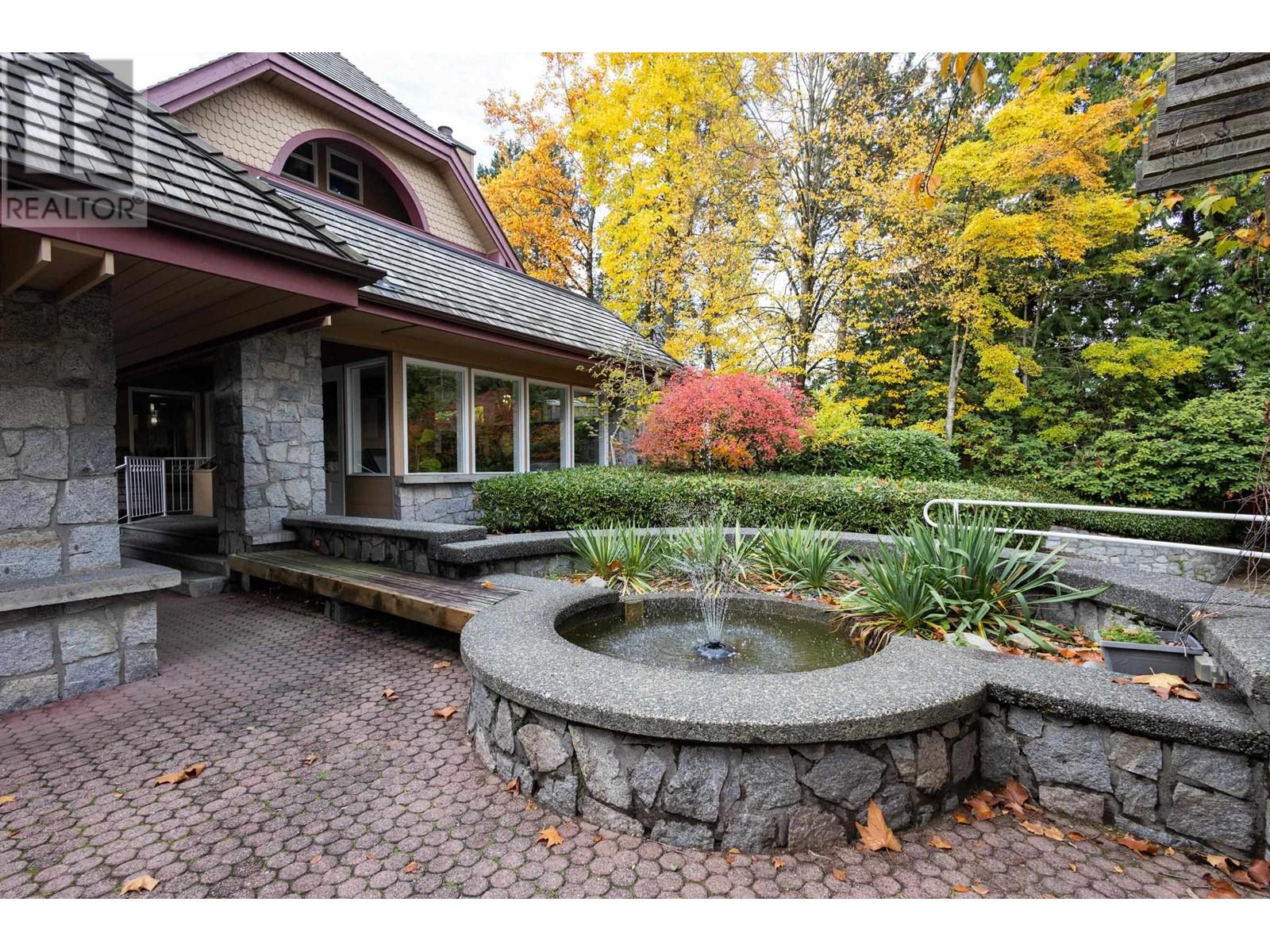Property at 46 3960 CANADA WAY image 4