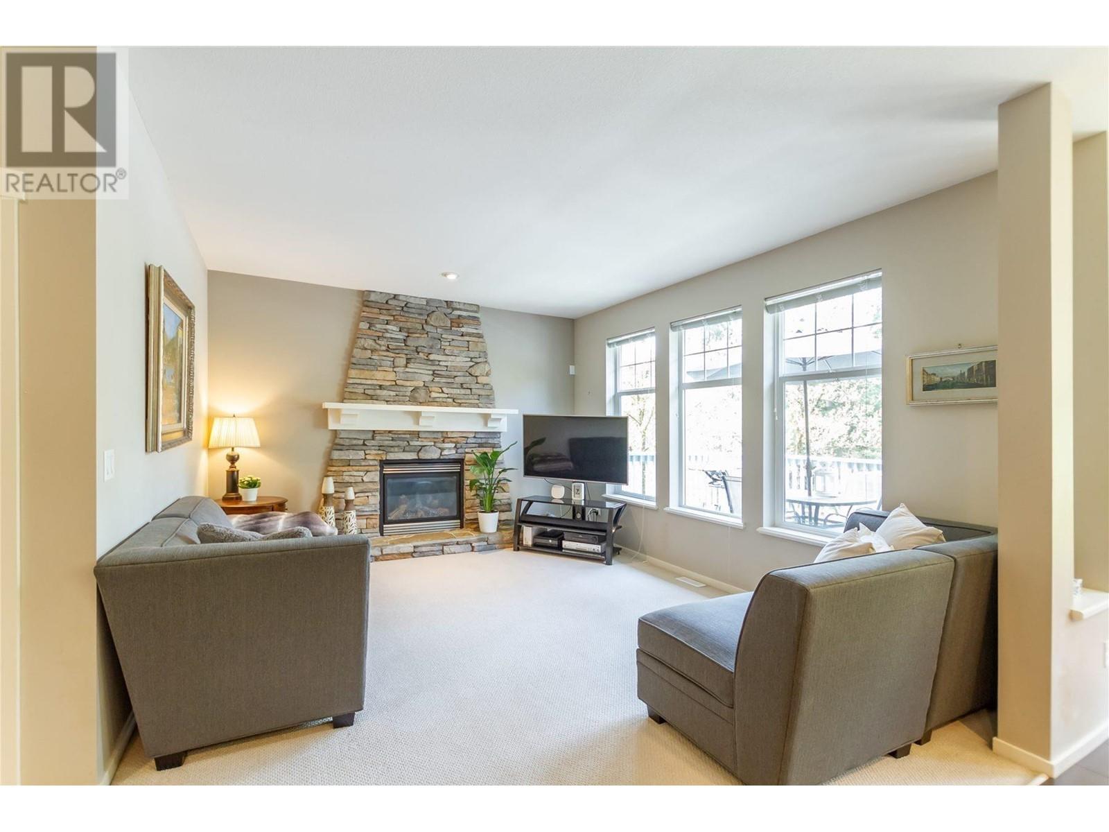 6 Alder Drive, Port Moody, British Columbia V3H 5M3 - Photo 3 - R2945193