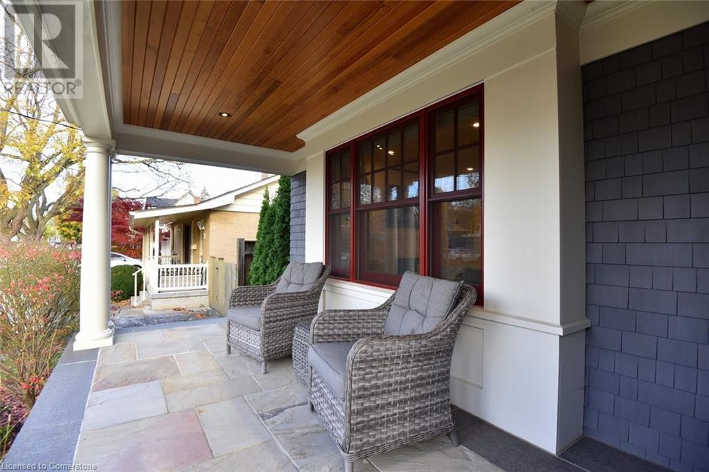 622 Woodland Avenue, Burlington, Ontario  L7R 2S5 - Photo 4 - 40678283