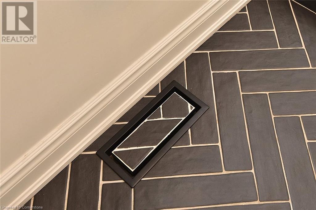 622 Woodland Avenue, Burlington, Ontario  L7R 2S5 - Photo 24 - 40678283