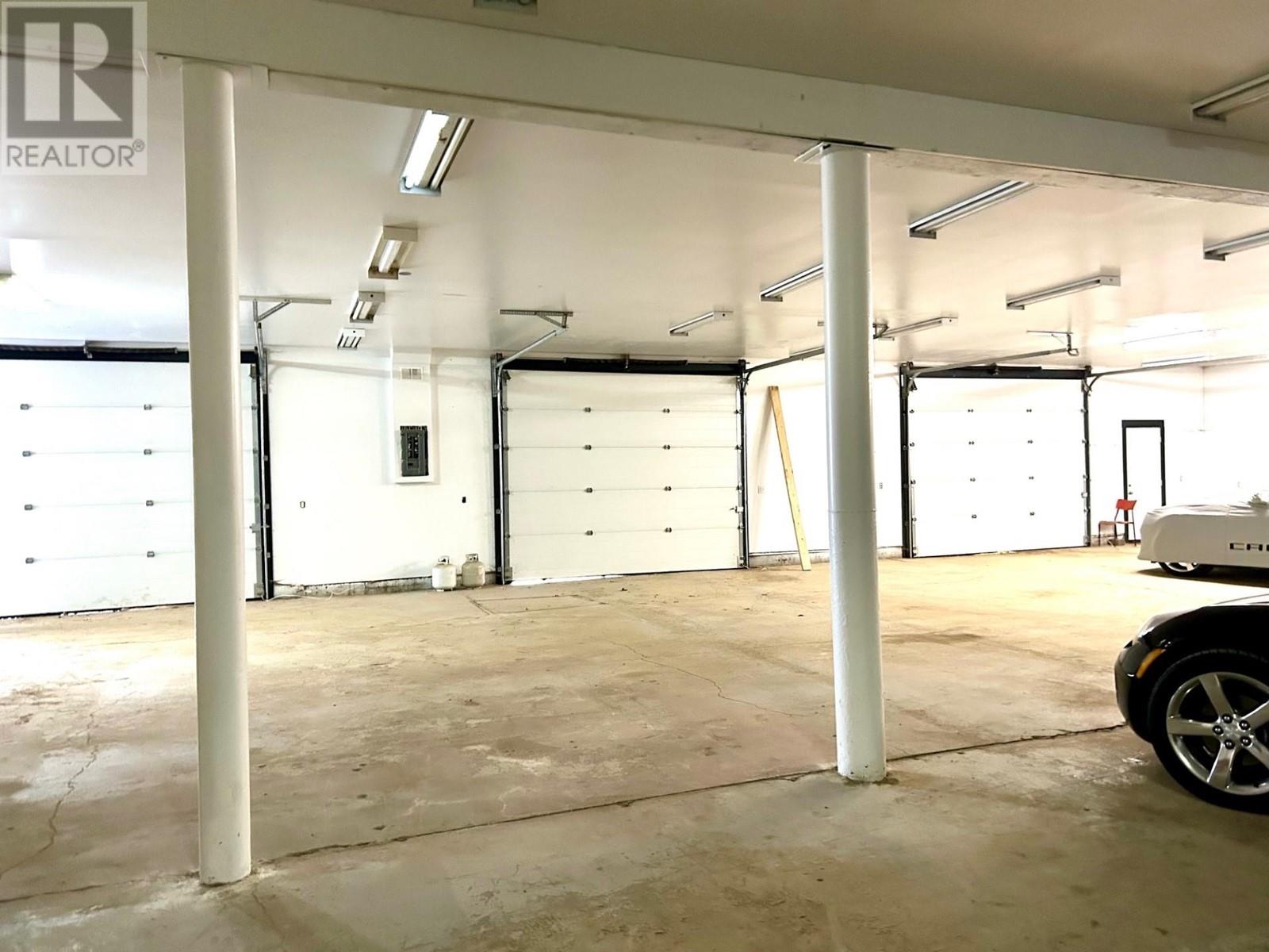 4704 54 Street, Fort Nelson, British Columbia V0C 1R0 - Photo 12 - C8063882