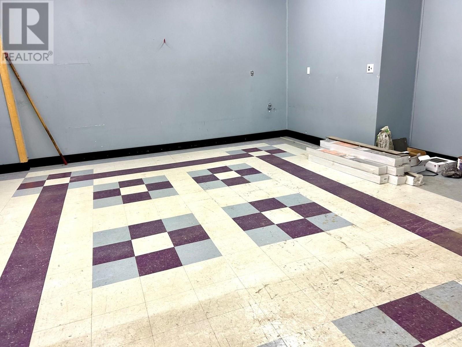 4704 54 Street, Fort Nelson, British Columbia V0C 1R0 - Photo 10 - C8063882