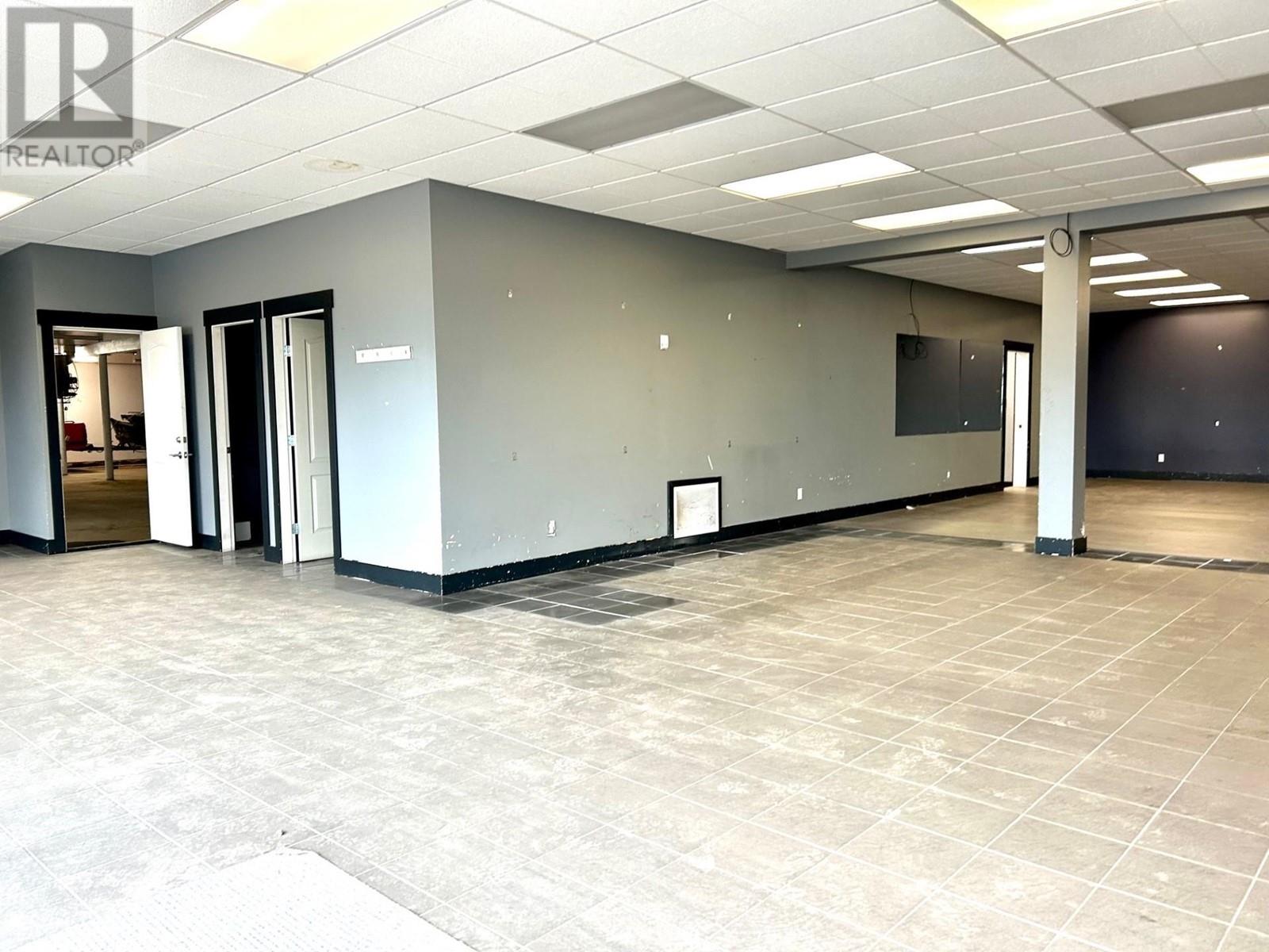 4704 54 Street, Fort Nelson, British Columbia V0C 1R0 - Photo 6 - C8063882