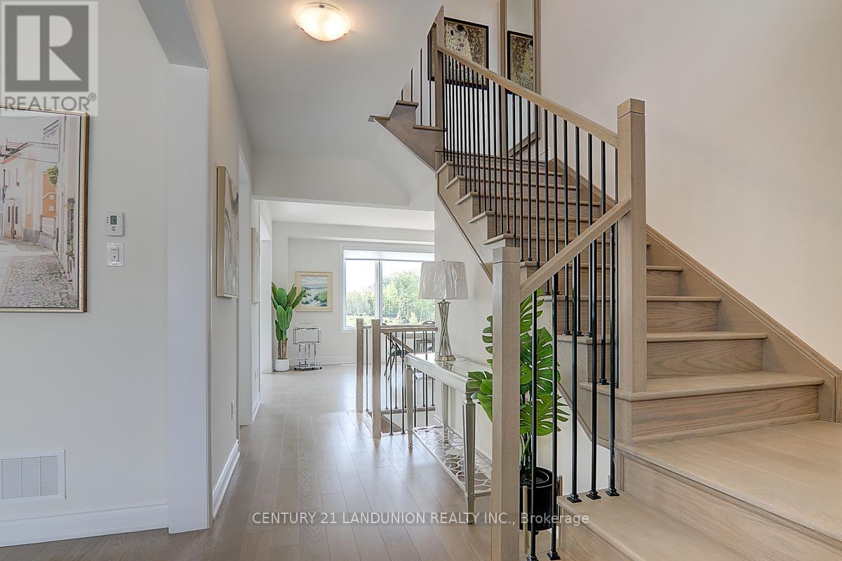 35 Nicort Road, Wasaga Beach, Ontario  L9Z 0N5 - Photo 4 - S10429096