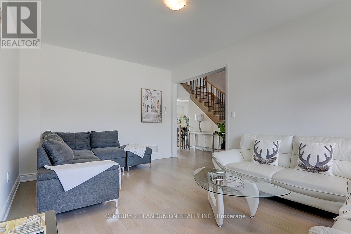 35 Nicort Road, Wasaga Beach, Ontario  L9Z 0N5 - Photo 8 - S10429096