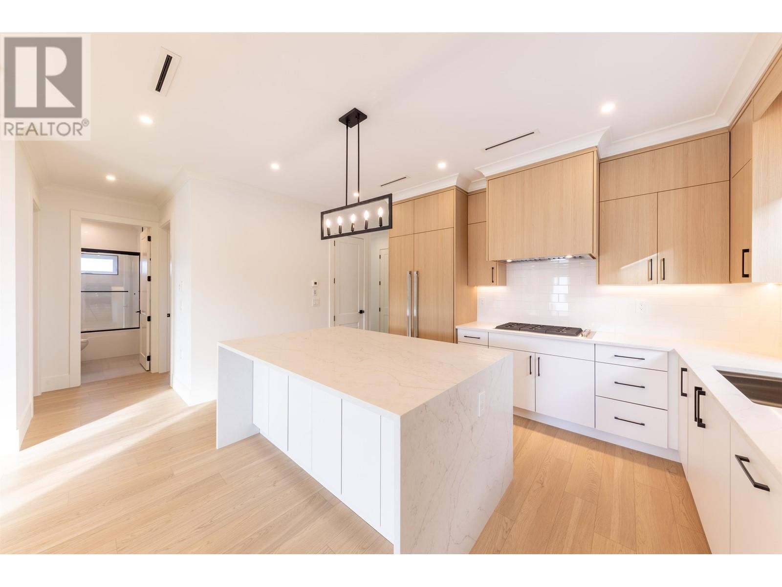10446 Williams Road, Richmond, British Columbia  V7A 1H8 - Photo 11 - R2944027
