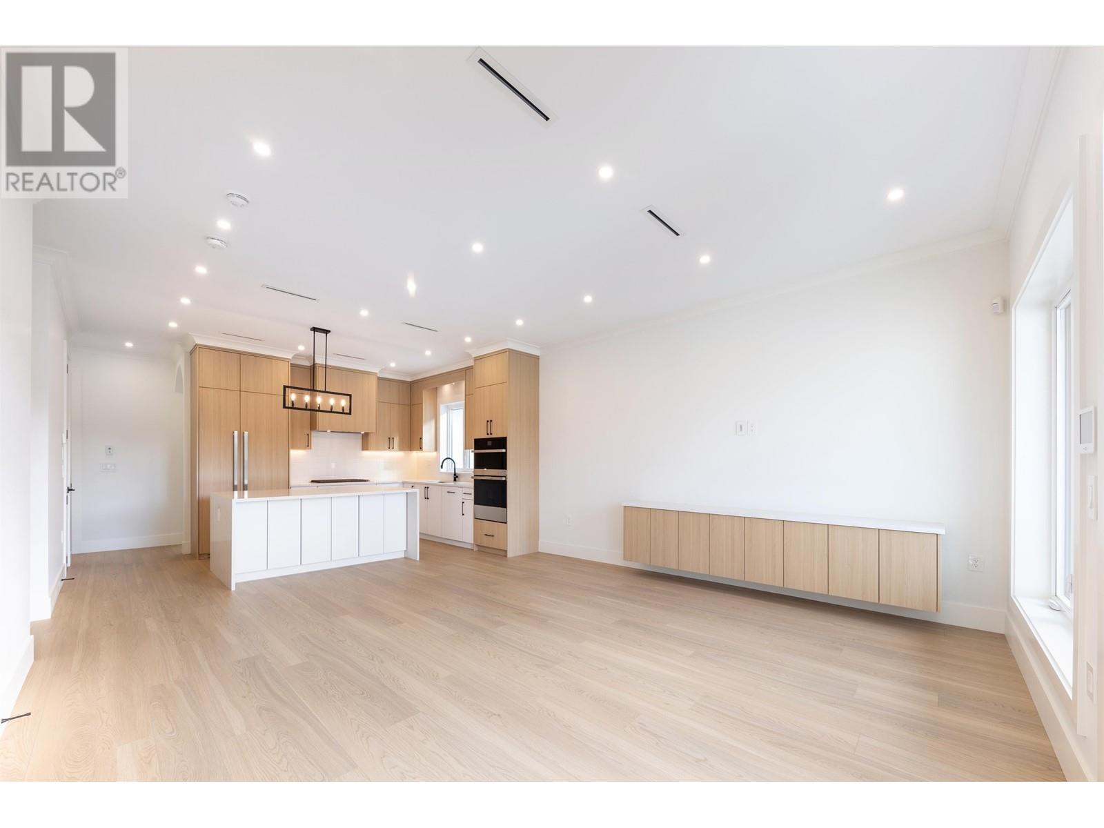 Property at 10446 WILLIAMS ROAD image 5