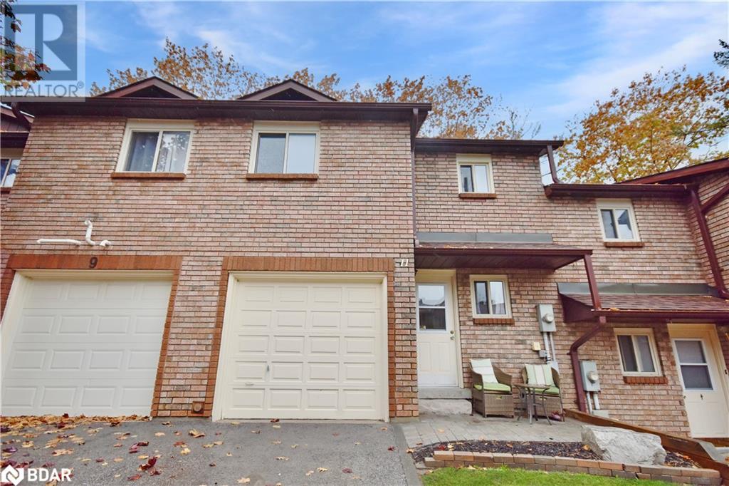 11 PHEASANT Trail, barrie, Ontario