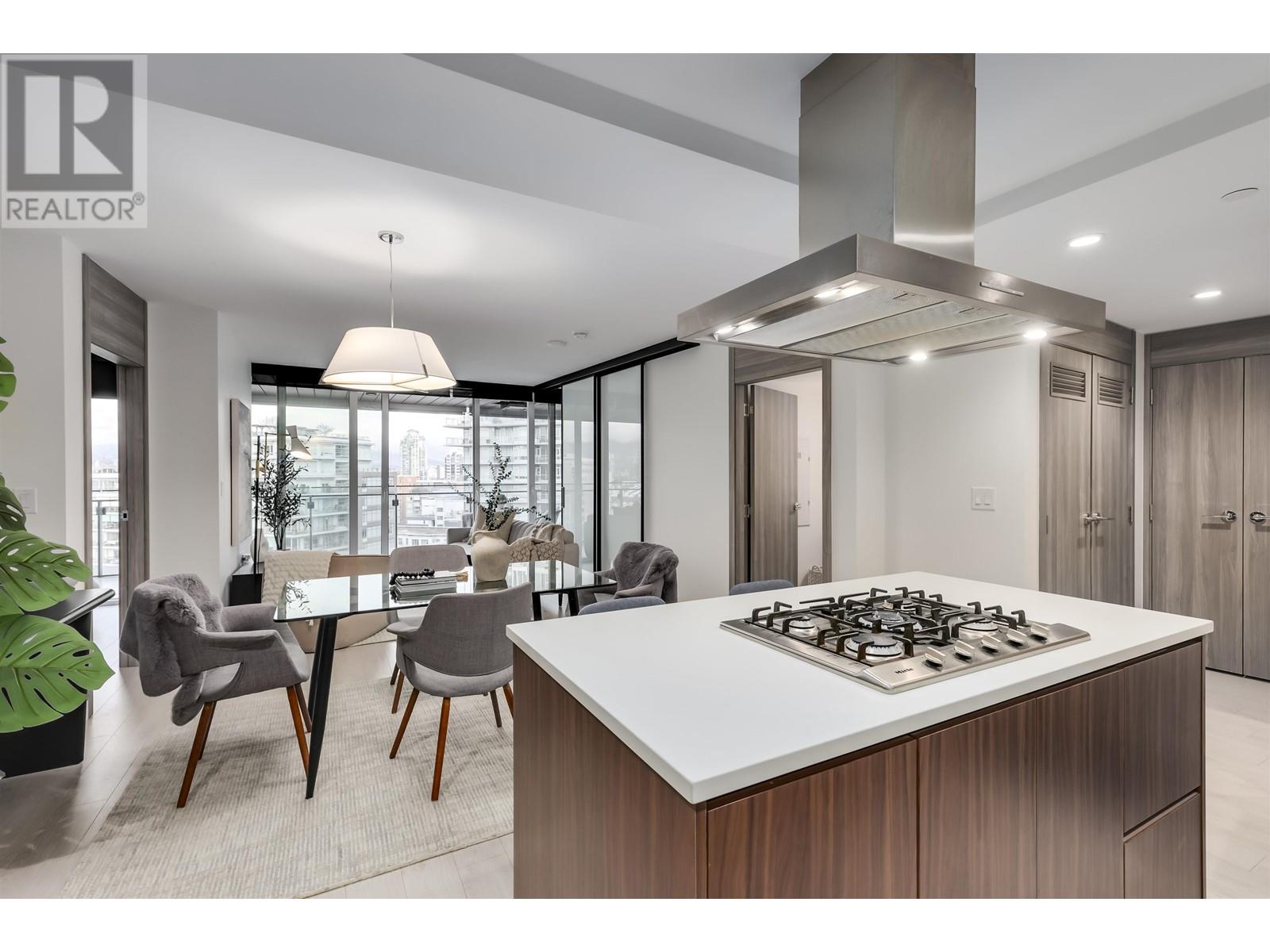1308 1768 Cook Street, Vancouver, British Columbia  V5Y 0N3 - Photo 10 - R2945216