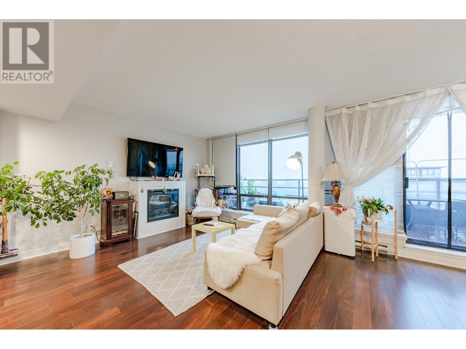 Property at 1805 6333 KATSURA STREET image 1