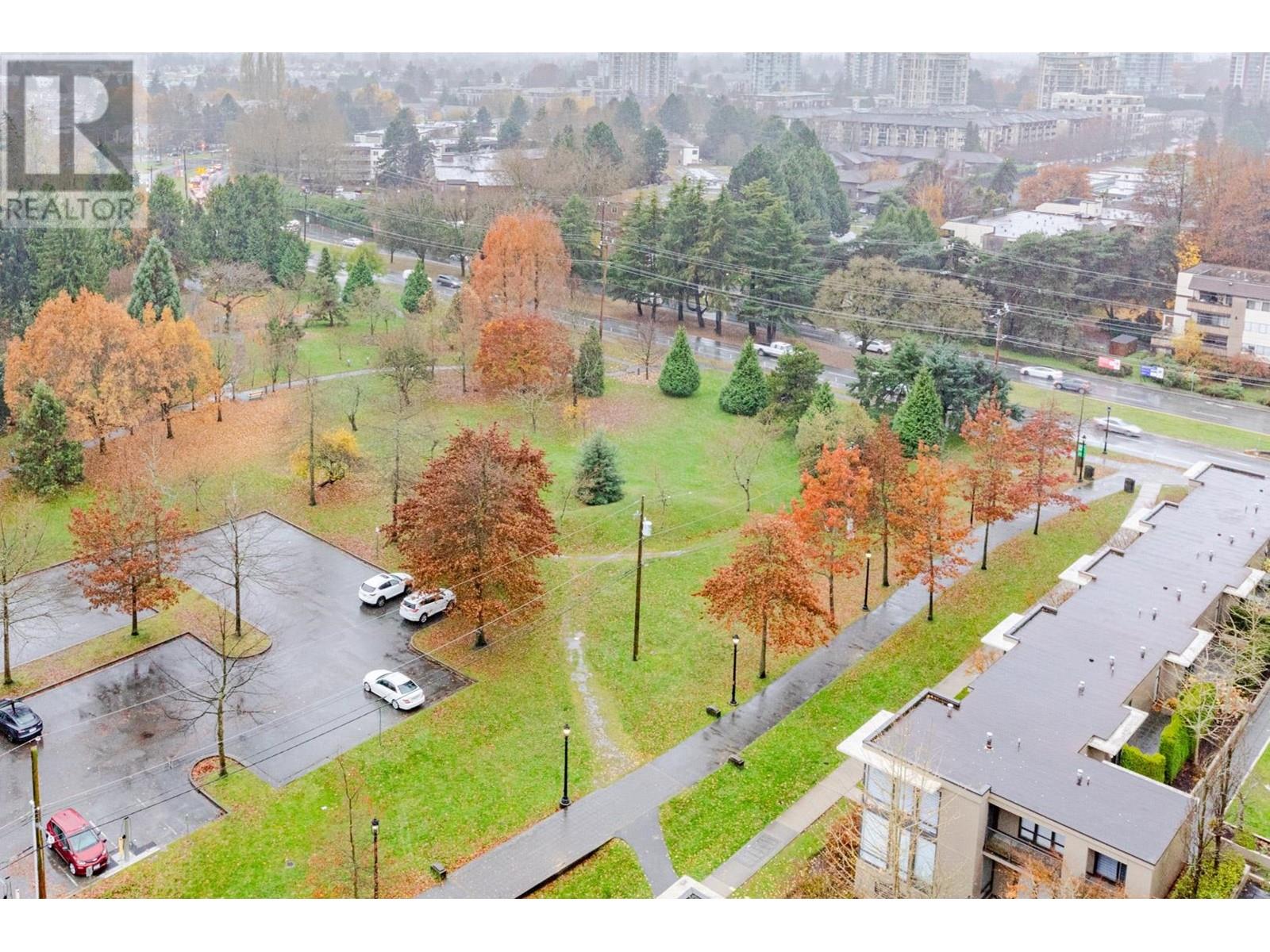 Listing Picture 31 of 34 : 1805 6333 KATSURA STREET, Richmond / 烈治文 - 魯藝地產 Yvonne Lu Group - MLS Medallion Club Member