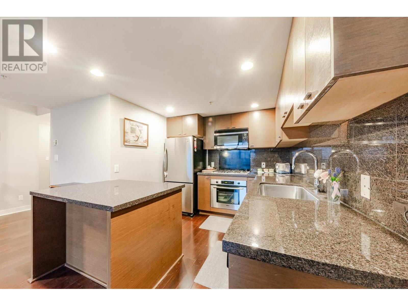 Listing Picture 8 of 34 : 1805 6333 KATSURA STREET, Richmond / 烈治文 - 魯藝地產 Yvonne Lu Group - MLS Medallion Club Member