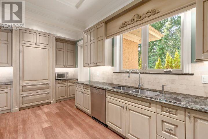 1167 Eyremount Drive, West Vancouver, British Columbia  V7S 3J6 - Photo 10 - R2945273