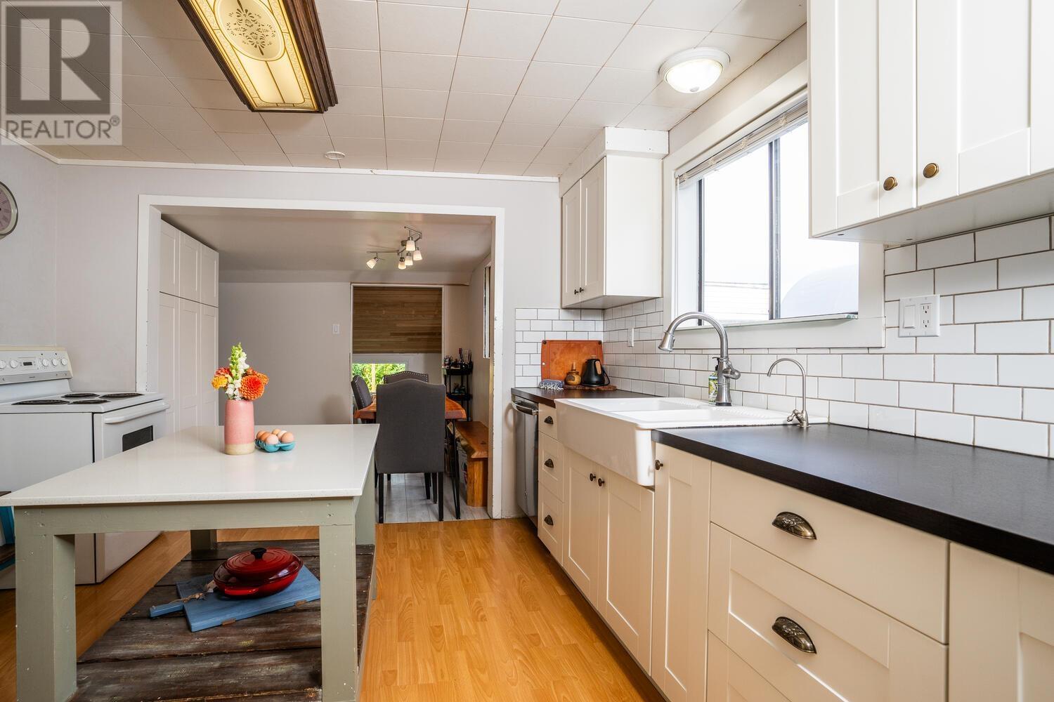 4423 41b Street, Delta, British Columbia  V4K 2K8 - Photo 9 - R2945277