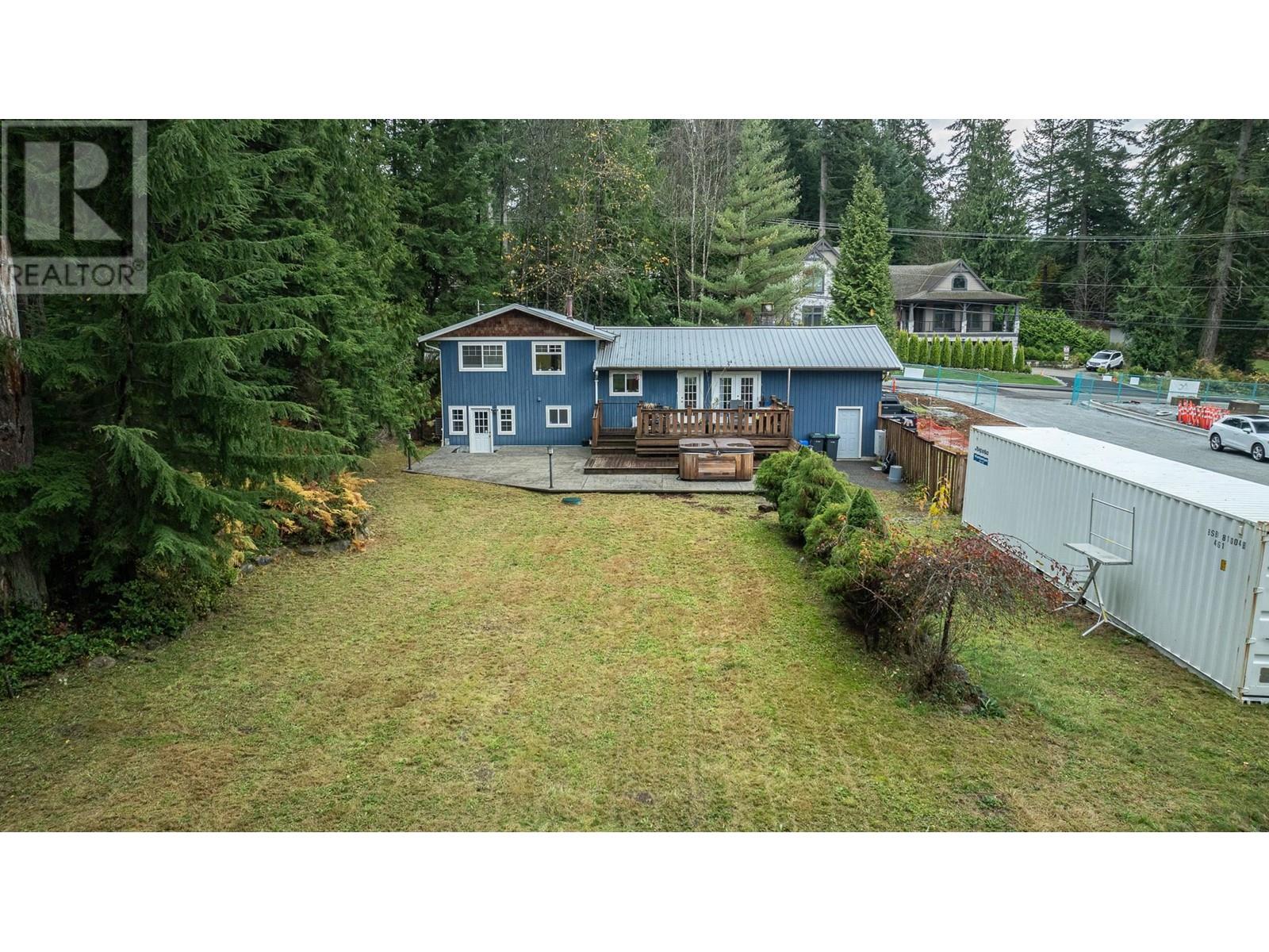 Property at 2345 SUNNYSIDE ROAD image 3