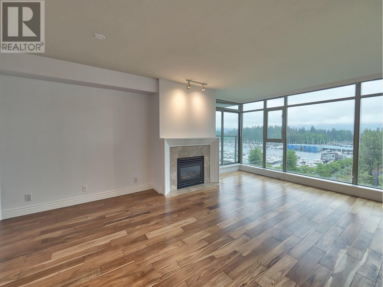 Property at 804 1680 BAYSHORE DRIVE image 4