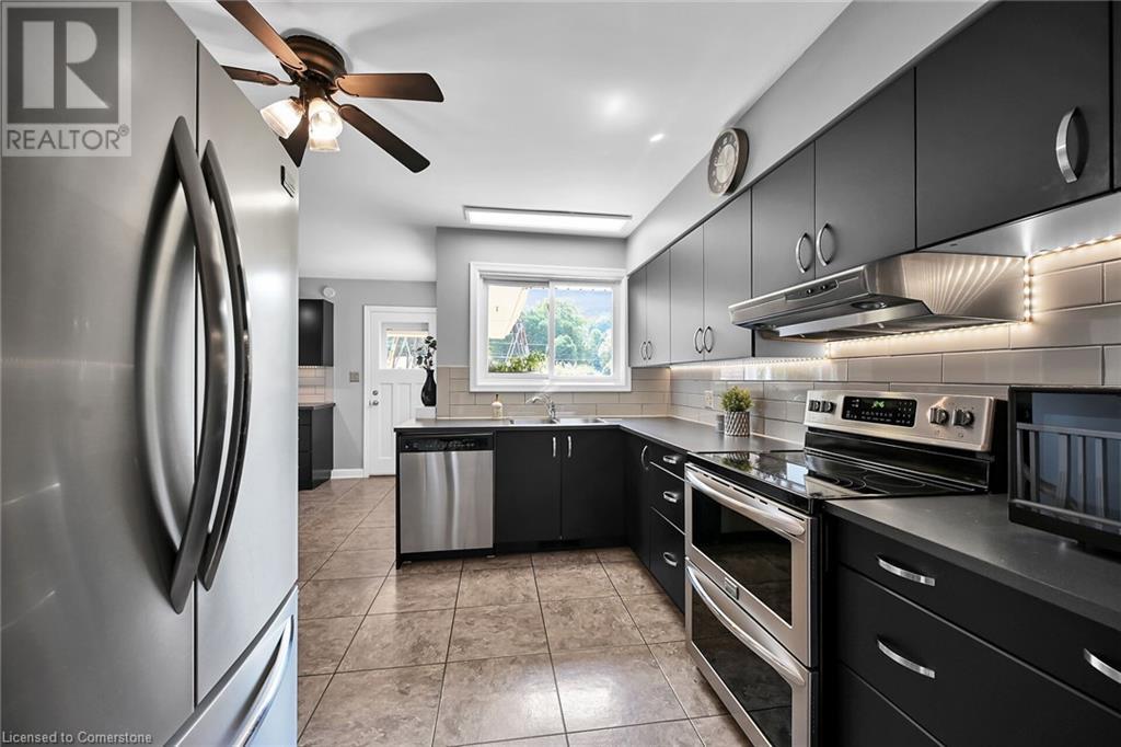 166 Rifle Range Road, Hamilton, Ontario  L8S 3B6 - Photo 8 - 40678911