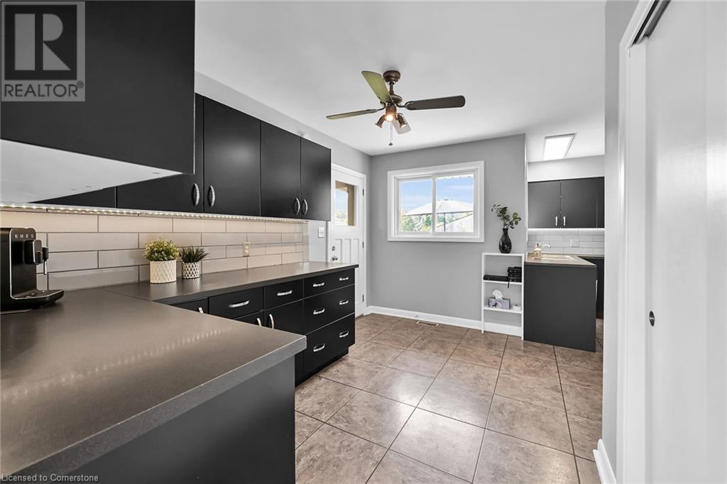 166 Rifle Range Road, Hamilton, Ontario  L8S 3B6 - Photo 5 - 40678911