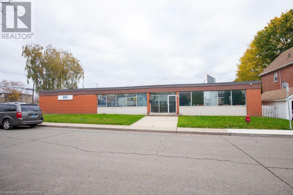 42 Niagara Street, Hamilton, Ontario  L8L 6A2 - Photo 3 - 40678284