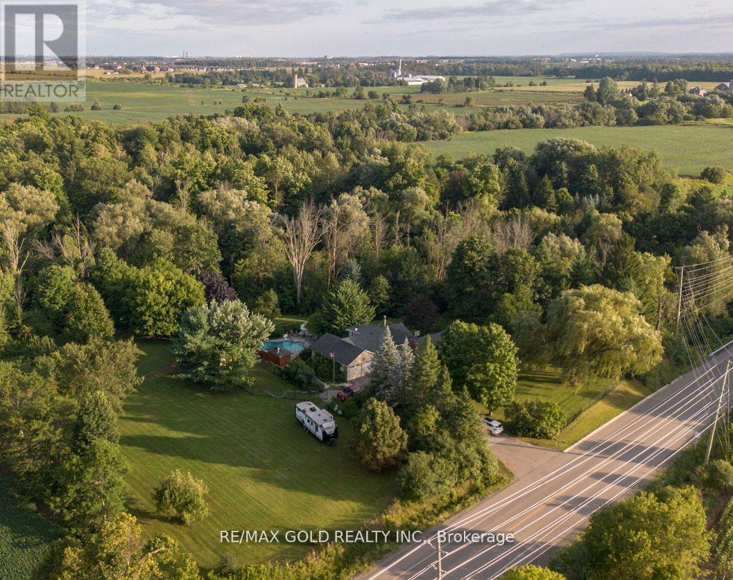 2733 Old School Road S, Caledon, Ontario  L7C 0X7 - Photo 2 - W10429839