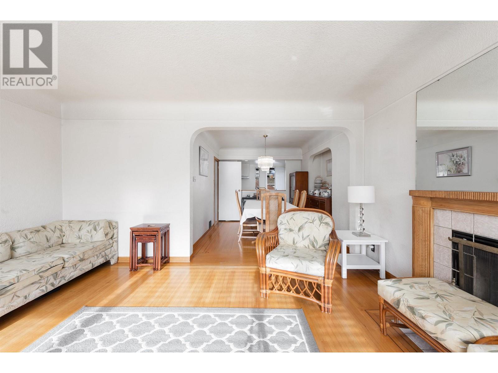 257 W 46th Avenue, Vancouver, British Columbia  V5Y 2X2 - Photo 13 - R2945365