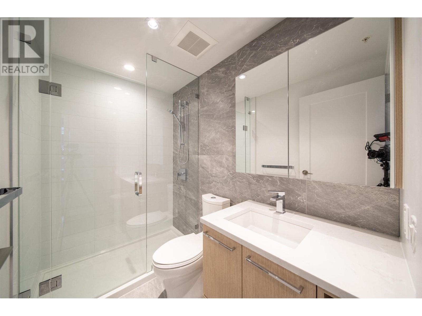 702 8155 Capstan Way, Richmond, British Columbia  V6X 0V3 - Photo 5 - R2945337