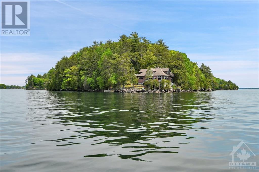 1 Little Grenadier, Leeds & The Thousand Islands, Ontario  K0E 1V0 - Photo 1 - X10429896