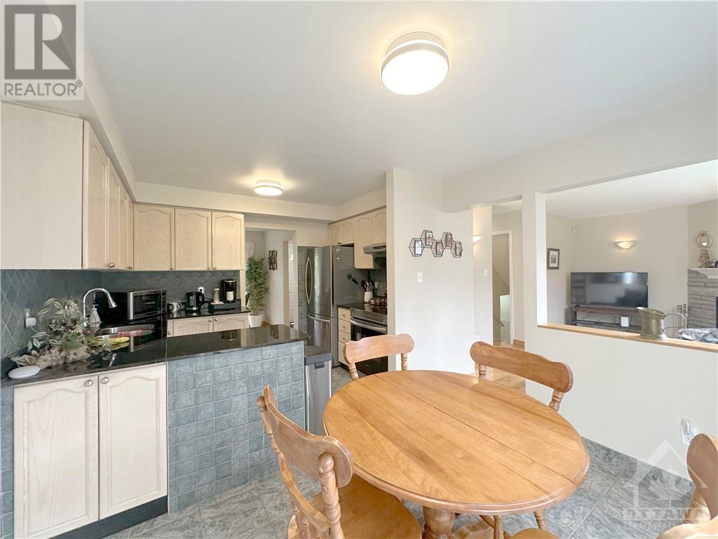 67 Beacon Way, Ottawa, Ontario  K2K 2R4 - Photo 15 - X10429935