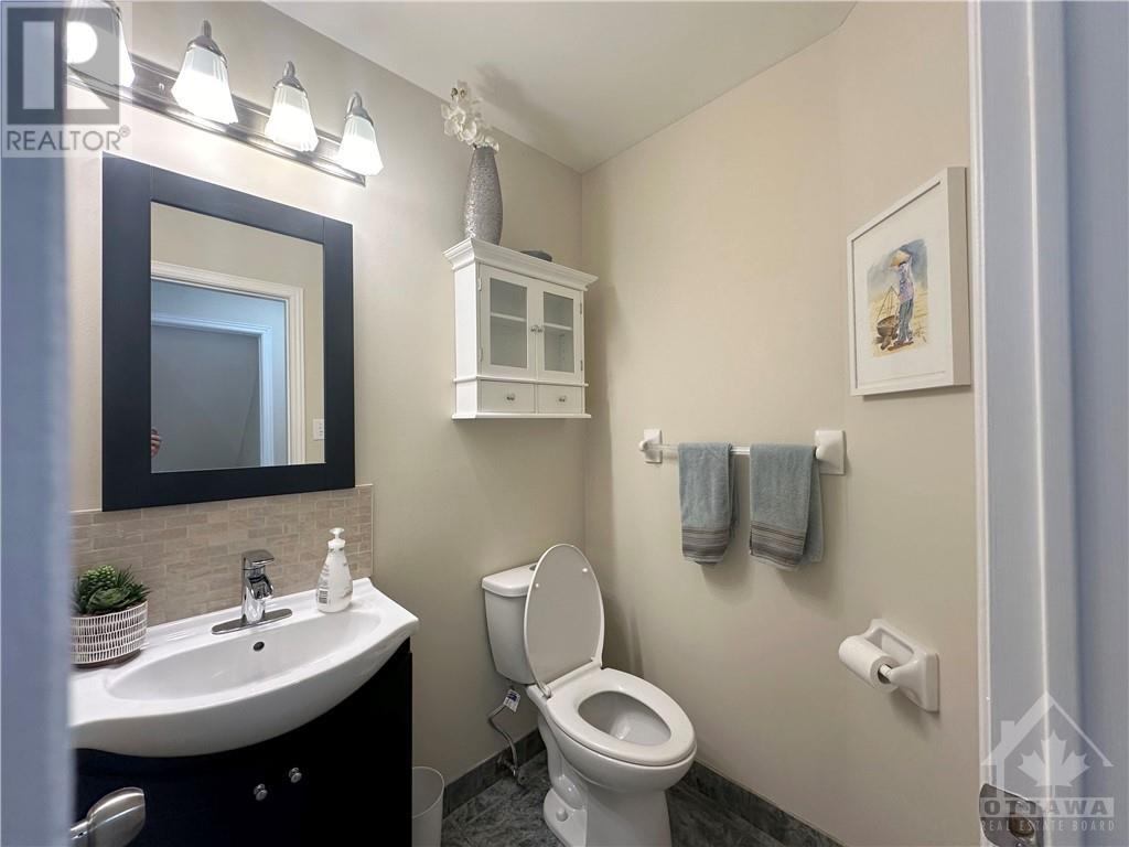 67 Beacon Way, Ottawa, Ontario  K2K 2R4 - Photo 16 - X10429935