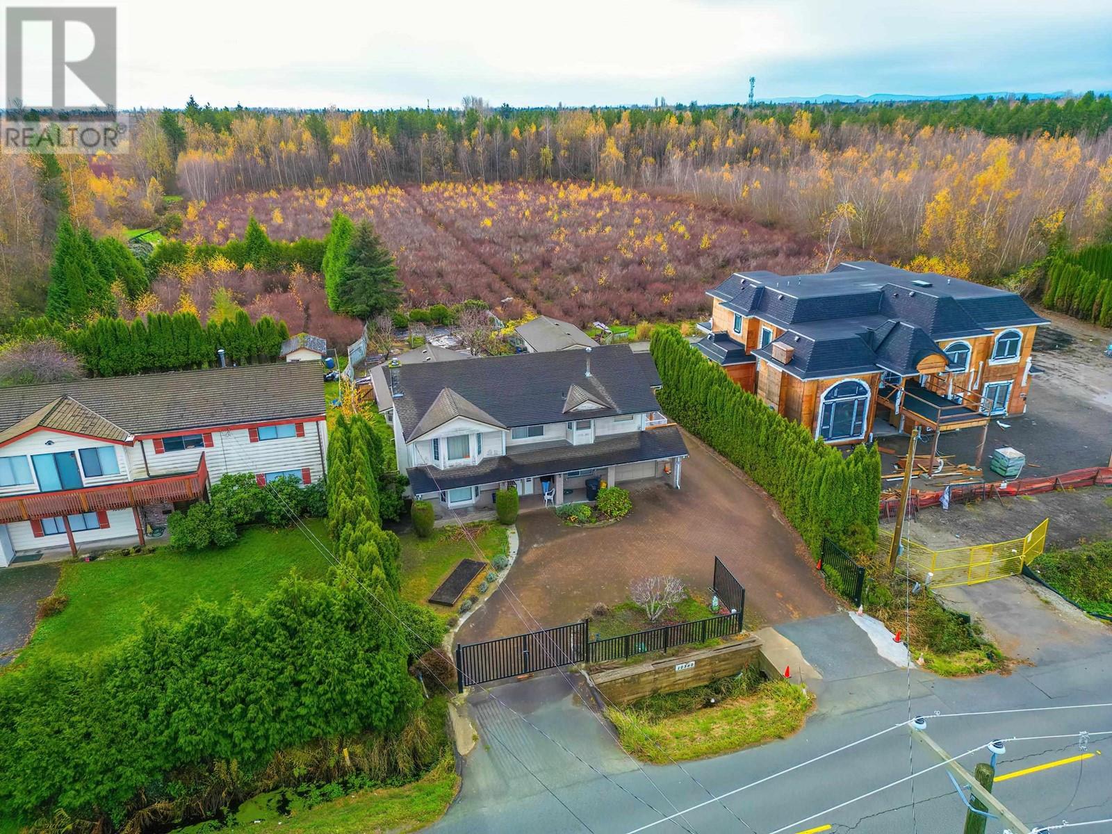 Listing Picture 11 of 14 : 10560 GRANVILLE AVENUE, Richmond / 烈治文 - 魯藝地產 Yvonne Lu Group - MLS Medallion Club Member