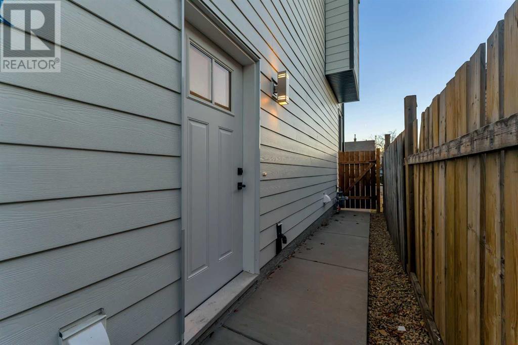 7106 & 7108 36 Avenue Nw, Calgary, Alberta  T3B 1T8 - Photo 32 - A2178363