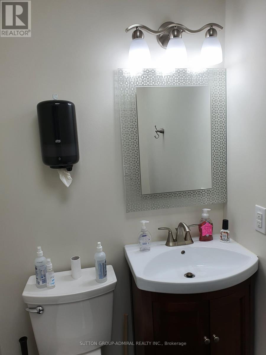 12-203 - 30 Wertheim Court, Richmond Hill, Ontario  L4B 1B9 - Photo 15 - N10429947