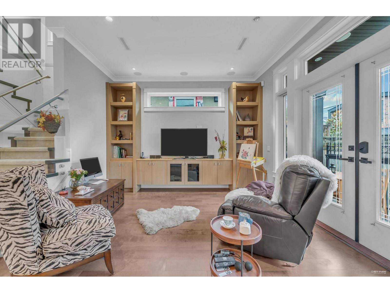 Listing Picture 16 of 40 : 4217 W 16TH AVENUE, Vancouver / 溫哥華 - 魯藝地產 Yvonne Lu Group - MLS Medallion Club Member