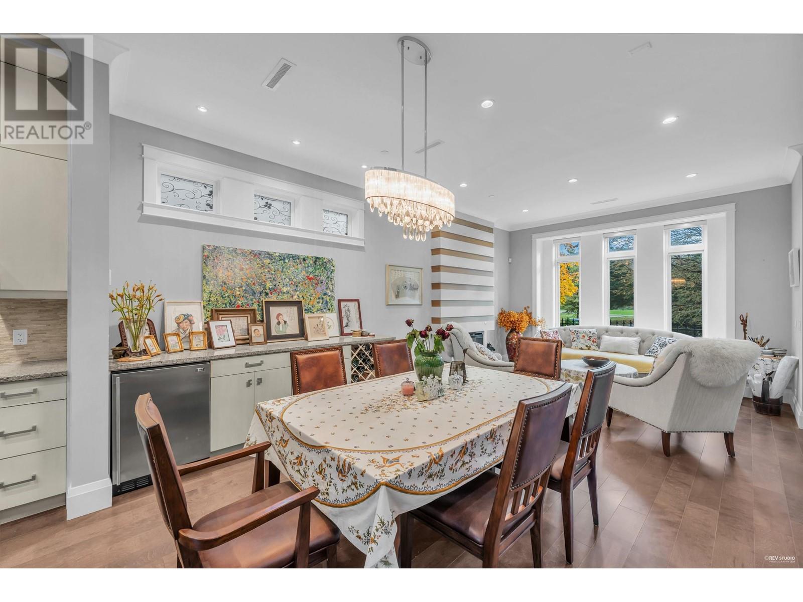 Listing Picture 7 of 40 : 4217 W 16TH AVENUE, Vancouver / 溫哥華 - 魯藝地產 Yvonne Lu Group - MLS Medallion Club Member