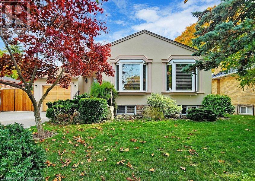 1842 CHRISTOPHER Road, mississauga, Ontario