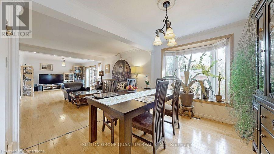 1842 Christopher Road, Mississauga, Ontario  L5J 2K8 - Photo 11 - 40678872