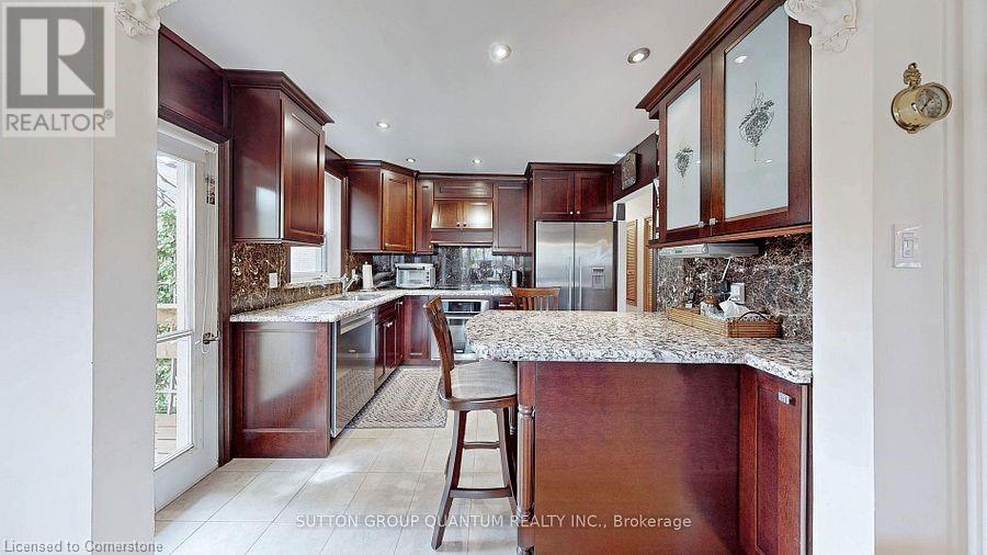 1842 Christopher Road, Mississauga, Ontario  L5J 2K8 - Photo 12 - 40678872
