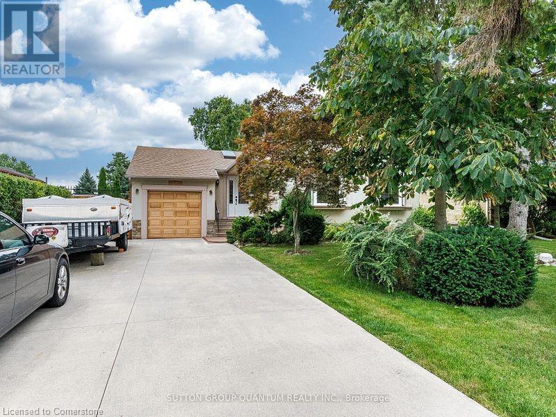 1842 Christopher Road, Mississauga, Ontario  L5J 2K8 - Photo 3 - 40678872