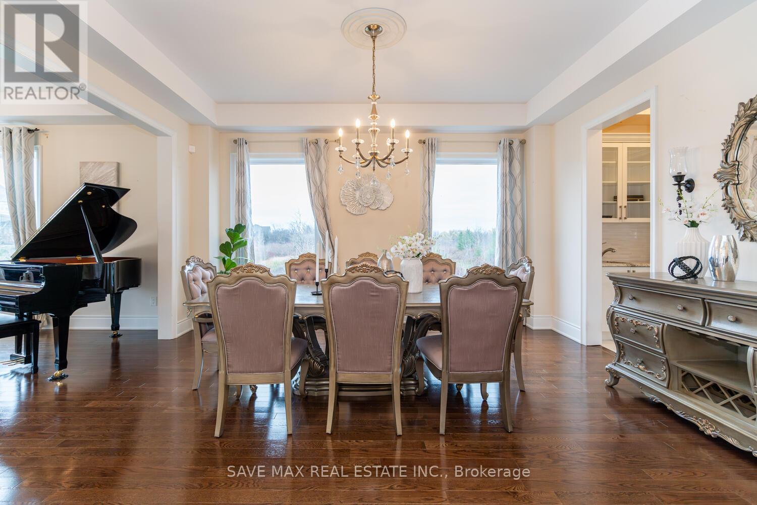 16 Layton Street, Brampton, Ontario  L6P 4H4 - Photo 12 - W10430051